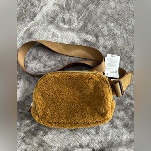 Fleece Everywhere Belt Bag NWT
